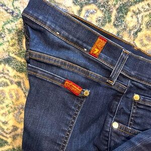 7 for all mankind women’s 5 pocket jeans size 28